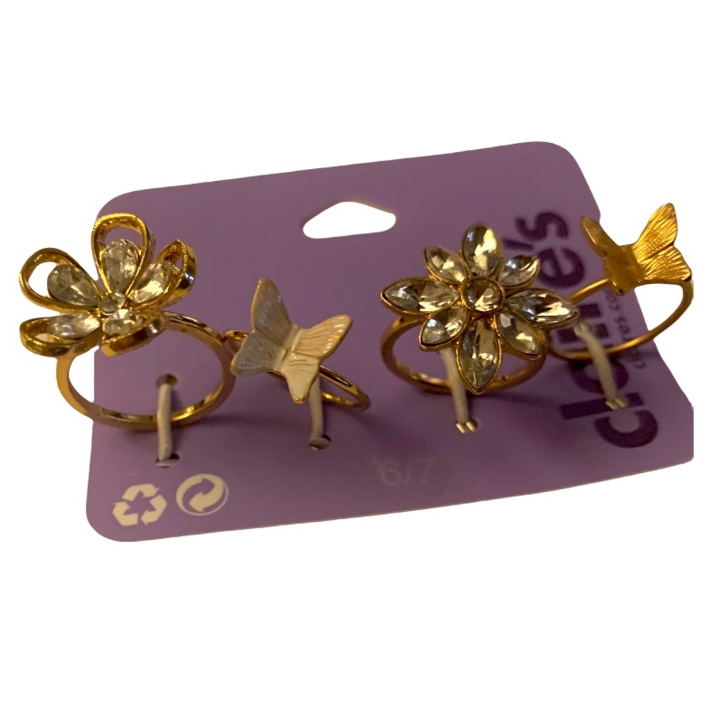 [3/$28] 🦋Set of Dainty Gold Flower and Butterfly Rings